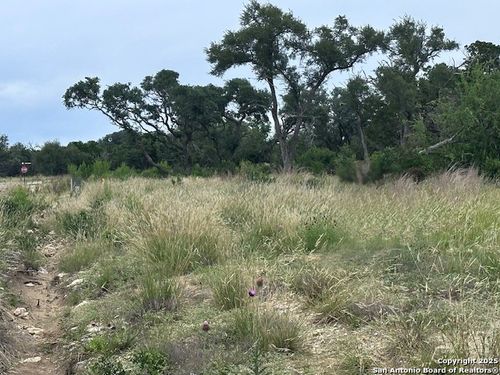 128 Tablerock Ridge, Kerrville, TX, 78028 | Card Image