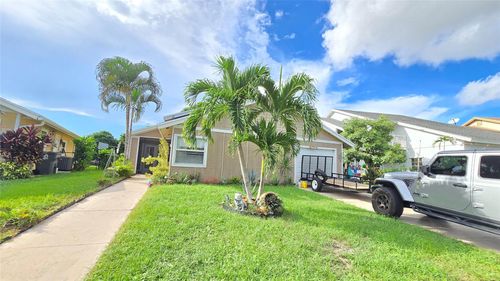 4105 Clearview Ter, West Palm Beach, FL, 33417-8229 | Card Image