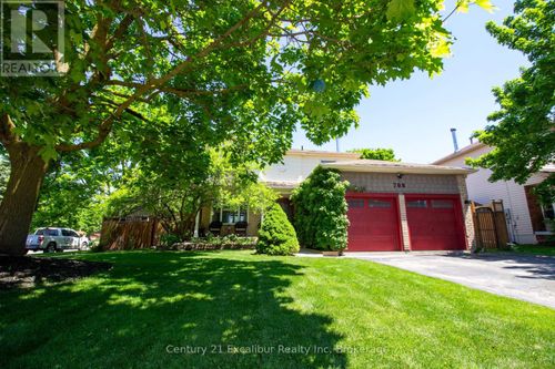 708 Campbell Ave, Fergus, ON, N1M3M9 | Card Image