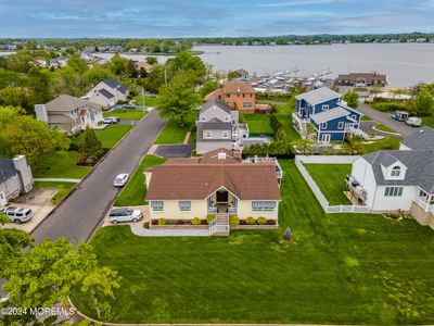 508 Port Au Peck Avenue, House other with 3 bedrooms, 2 bathrooms and null parking in Oceanport NJ | Image 2