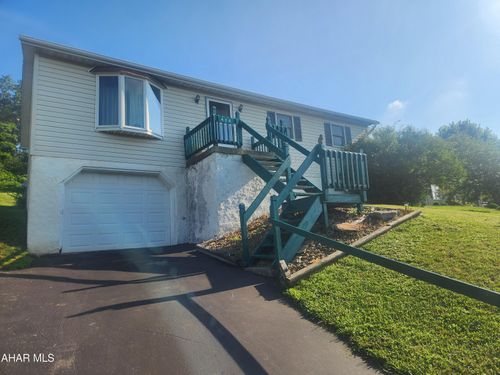 428 Manion Dr, Duncansville, PA, 16635-4310 | Card Image