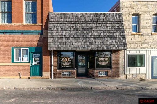 25 S Park Ave, Le Center, MN, 56057-1619 | Card Image
