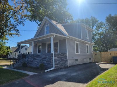 2412 Seaman Street, House other with 2 bedrooms, 1 bathrooms and null parking in Toledo OH | Image 3