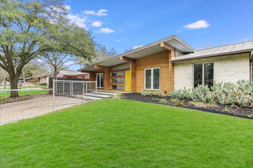 1708 Fair Oaks Dr, Austin, TX, 78745-2810 | Card Image