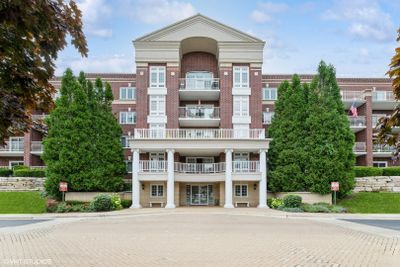 206 - 7011 W Touhy Avenue, Condo with 2 bedrooms, 2 bathrooms and 1 parking in Niles IL | Image 1