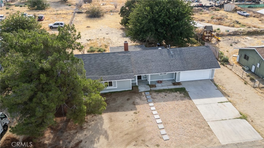 Residential in Lake Los Angeles 3