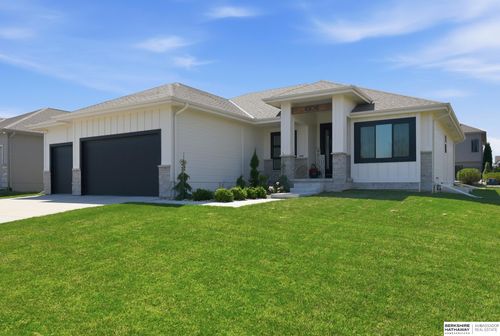 4308 S 218th Ave, Elkhorn, NE, 68022-3332 | Card Image
