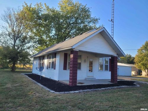 4841 N Nason Ln, Bonnie, IL, 62816-4003 | Card Image