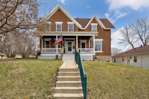 207 N Davis St, Anamosa, IA, 52205-1413 | Card Image