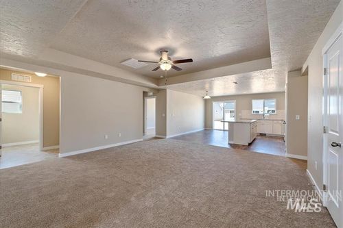 1584 Sw Silverstone Ave, Mountain Home, ID, 83647-1259 | Card Image