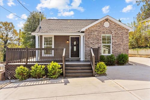 809 W Crawford St, DALTON, GA, 30720-4133 | Card Image