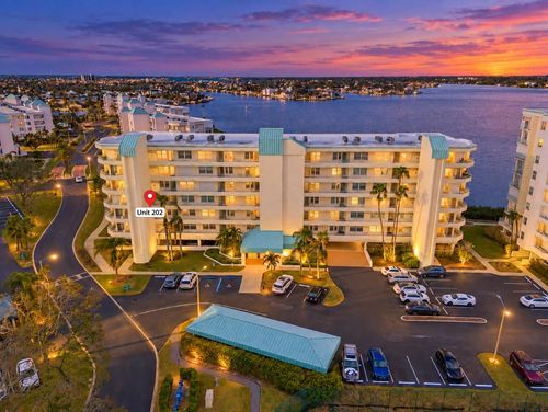 202-7979 Sailboat Key Blvd S, SOUTH PASADENA, FL, 33707-6355 | Card Image