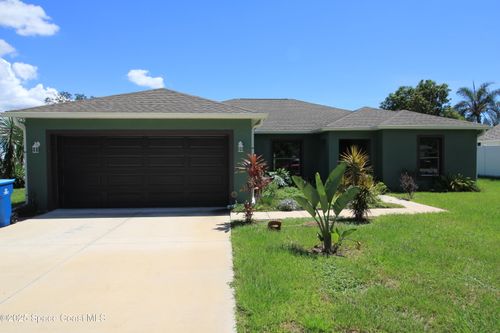 950 Douglas St Se, Palm Bay, FL, 32909-3835 | Card Image