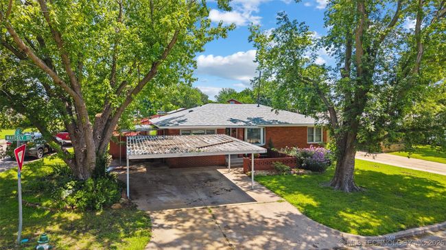 300 Se Waverly Ave, House other with 3 bedrooms, 1 bathrooms and null parking in Bartlesville OK | Image 27