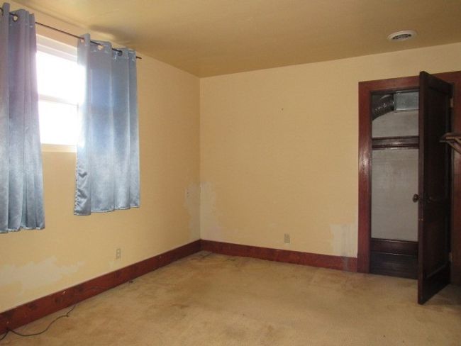 927 Brinton Ave, House other with 2 bedrooms, 1 bathrooms and null parking in Pitcairn PA | Image 11