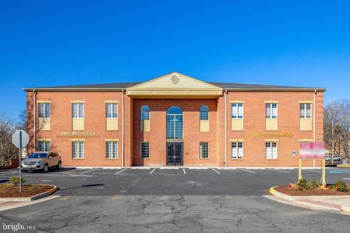 26-746 Walker Rd, GREAT FALLS, VA, 22066-2643 | Card Image