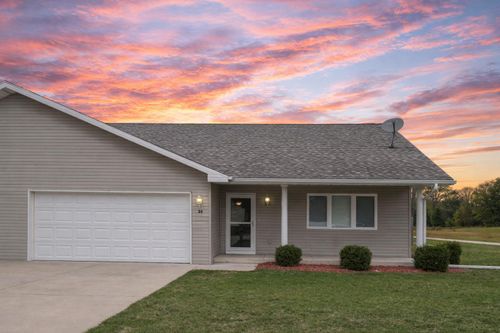 94 Riviera Dr, Michigan City, IN, 46360-6998 | Card Image