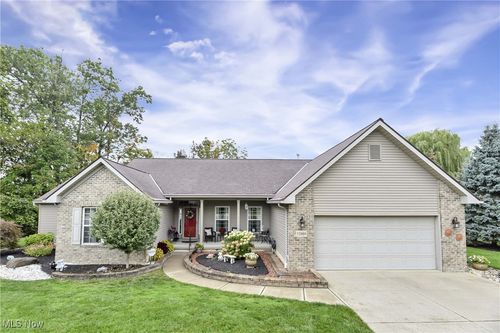 32800 Avon Rd, Avon, OH, 44011-1429 | Card Image