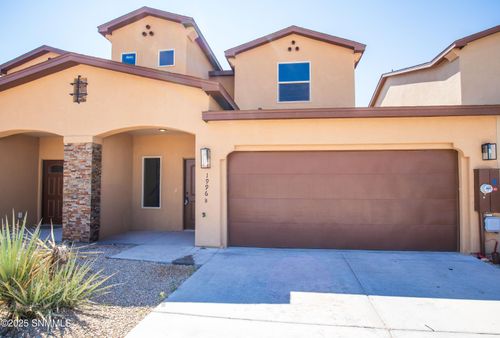 apt-b-1996 Pinetrail St, Las Cruces, NM, 88012-6021 | Card Image