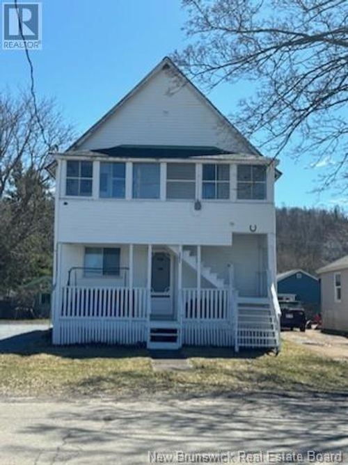 178 Park St, Sussex, NB, E4E1V3 | Card Image