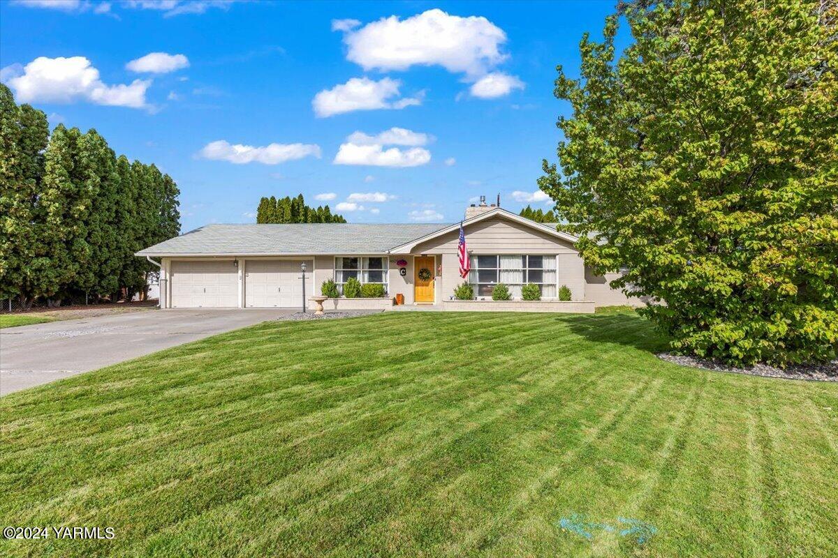 Richey Rd, Yakima, WA 98908