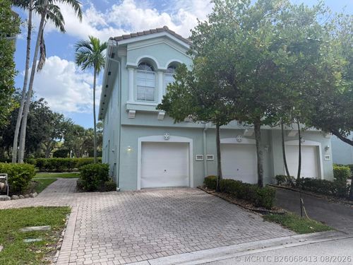 3251 Laurel Ridge Cir, Riviera Beach, FL, 33404-1842 | Card Image