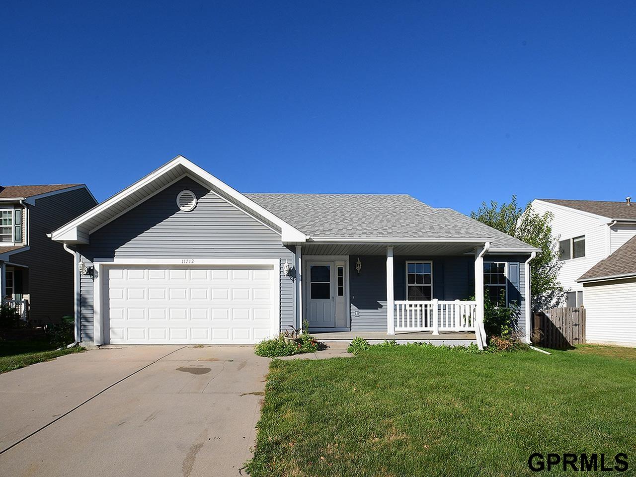 27th St, Bellevue, NE 68123