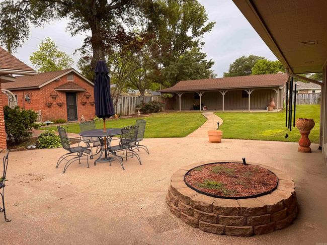 1002 S Lowe St, House other with 3 bedrooms, 4 bathrooms and null parking in Stuttgart AR | Image 35