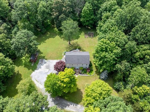 27 Balsam Rd, Hyde Park, NY, 12538-2616 | Card Image