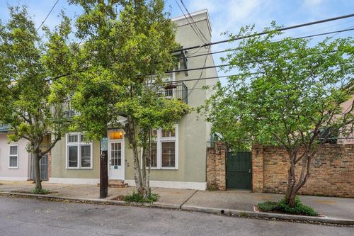apt-13-1931 Burgundy St, New Orleans, LA, 70116-1678 | Card Image