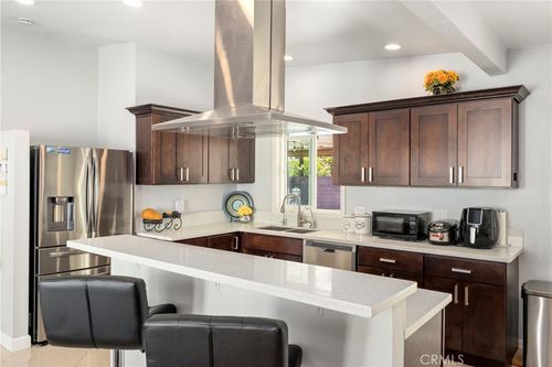 13581 Yosemite Dr, Westminster, CA, 92683-2559 | Card Image