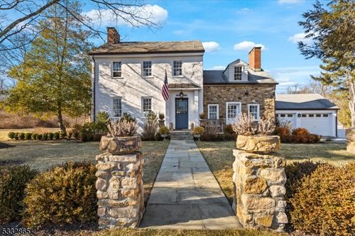 10 Parker Rd, Chester, NJ, 07930-3200 | Card Image