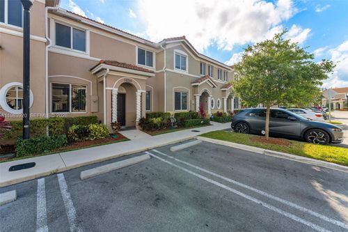 1056 Se 24th Ave, Homestead, FL, 33035-2140 | Card Image