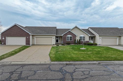 7039 Rosewood Dr, Flushing, MI, 48433-2280 | Card Image