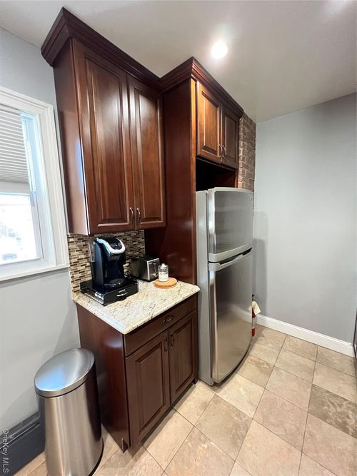 2-2438 93rd St, East Elmhurst, NY, 11369-1127 | Card Image