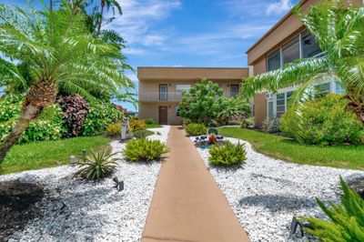 A - 3 Flanders, Condo with 4 bedrooms, 4 bathrooms and null parking in Delray Beach FL | Image 1