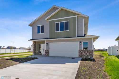 1017 Ashley Drive W, West Fargo, ND, 58078 | Card Image