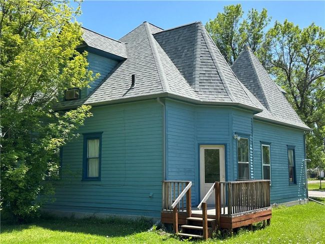 44 E 2 Nd Ave N, House other with 5 bedrooms, 2 bathrooms and null parking in Columbus MT | Image 4