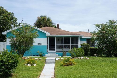 2701 W Cherry St, TAMPA, FL, 33607-3303 | Card Image