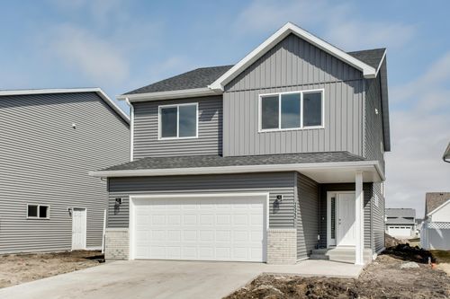 2522 38th Ave S, Moorhead, MN, 56560-3095 | Card Image