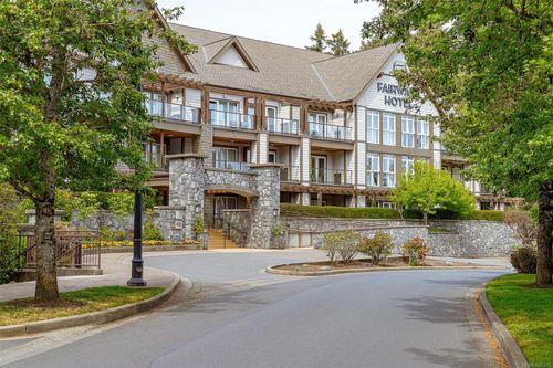 218-220-b-1376 Lynburne Pl, Langford, BC, V9B6S1 | Card Image