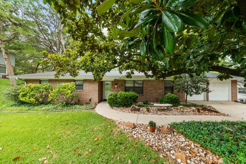 2408 Skyline Dr, Waco, TX, 76710-1133 | Card Image