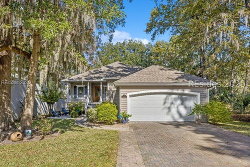 32 Wax Myrtle Ct, Hilton Head Island, SC, 29926-1051 | Card Image