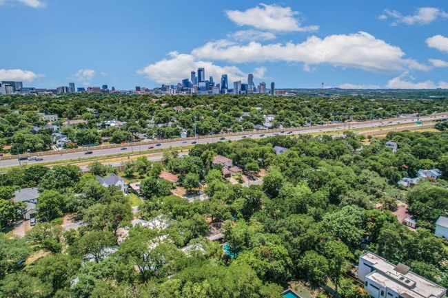2002 Winsted Ln, Home with 0 bedrooms, 0 bathrooms and null parking in Austin TX | Image 19