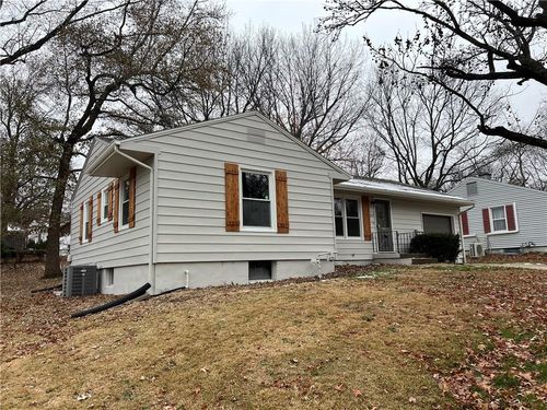 12117 E 47th Ter S, Independence, MO, 64055-5702 | Card Image