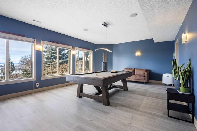 39 Slopes Grove Sw, Home with 4 bedrooms, 4 bathrooms and 5 parking in Calgary AB | Image 22