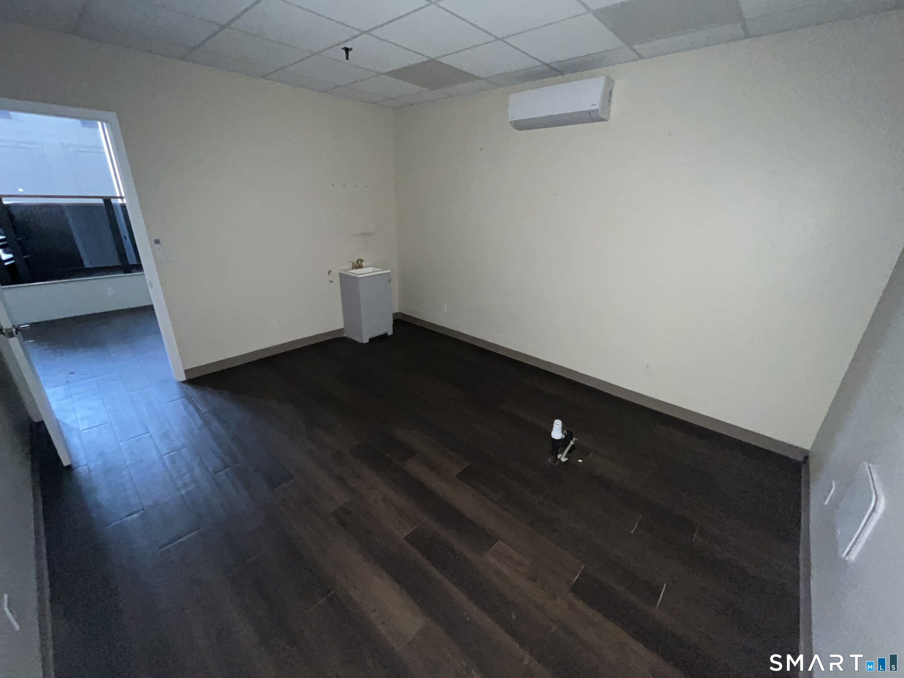 Commercial Lease in Middletown 3