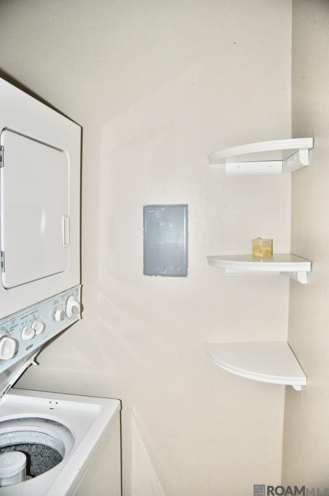 APT-7 - 5233 Butter Creek Ln, Condo with 1 bedrooms, 1 bathrooms and 1 parking in Baton Rouge LA | Image 12