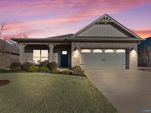 147 Rosemary Ayers Dr, Madison, AL, 35756-2725 | Card Image