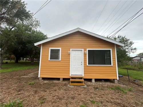 309 S Baxter St, Premont, TX, 78375 | Card Image